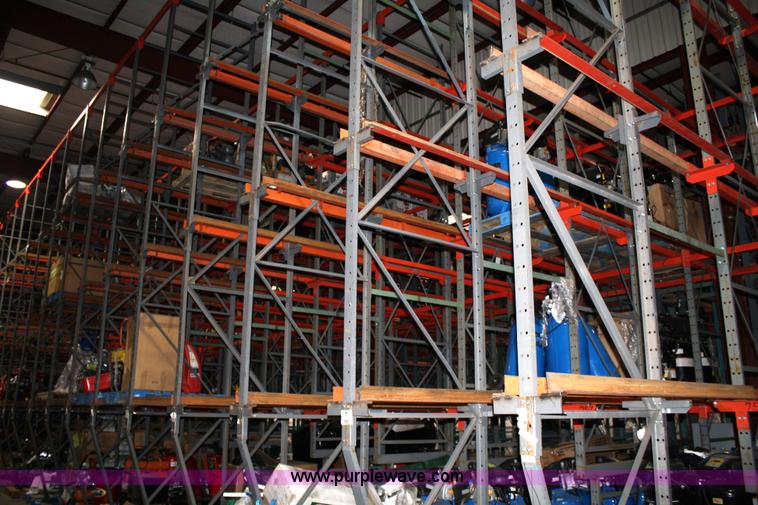 image for item 5042 Drive-in pallet racking system