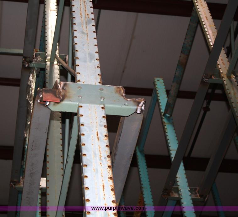 image for item 5044 Drive-in pallet racking system