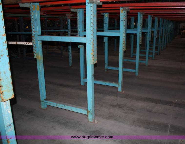 image for item 5045 Drive-in pallet racking system