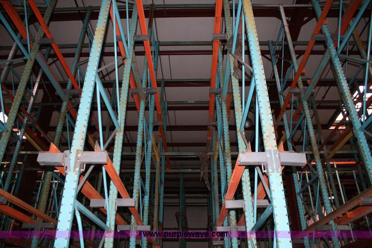 image for item 5049 Drive-in pallet racking system