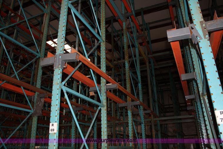 image for item 5049 Drive-in pallet racking system