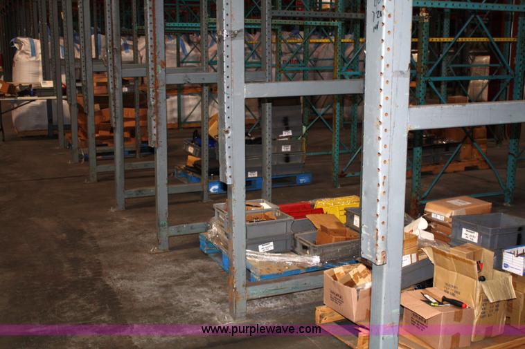 image for item 5051 Drive-in pallet racking system
