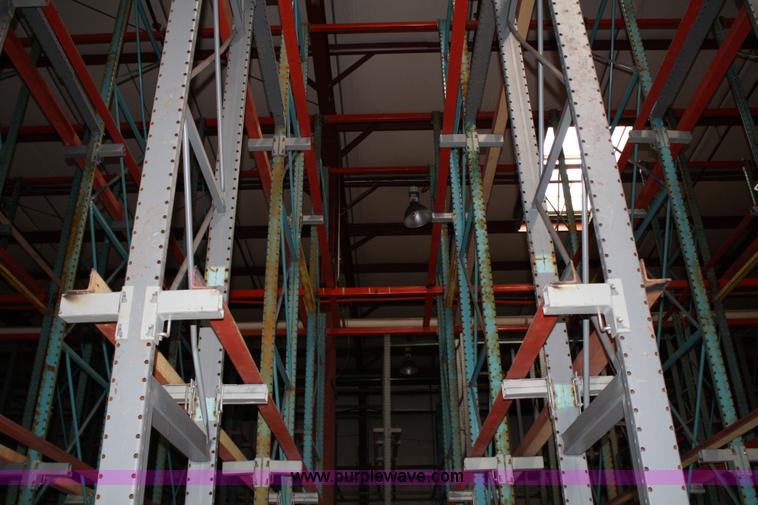 image for item 5053 Drive-in pallet racking system