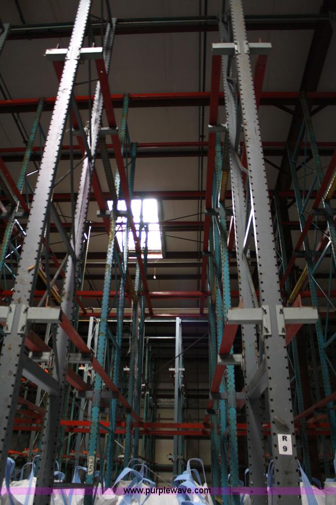 image for item 5054 Drive-in pallet racking system