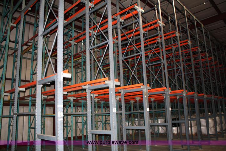 image for item 5055 Drive-in pallet racking system