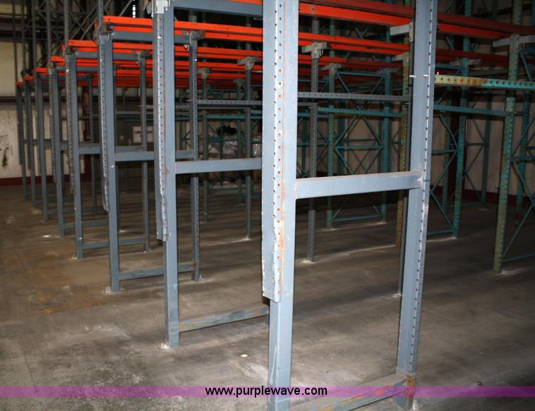 image for item 5055 Drive-in pallet racking system