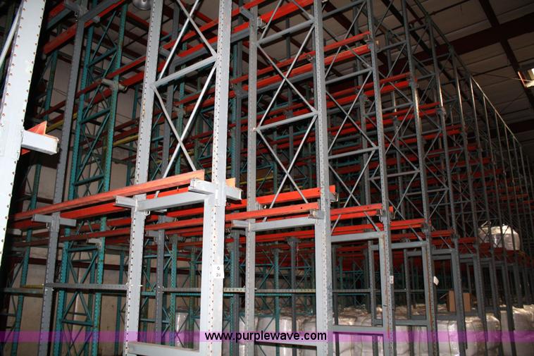 image for item 5056 Drive-in pallet racking system
