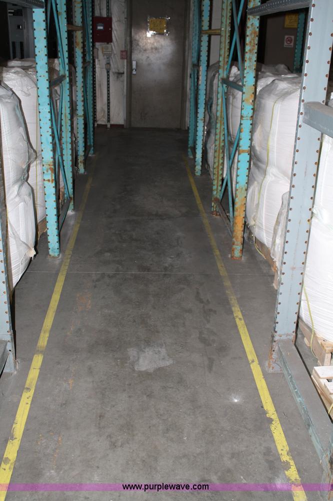 image for item 5057 Drive-in pallet racking system