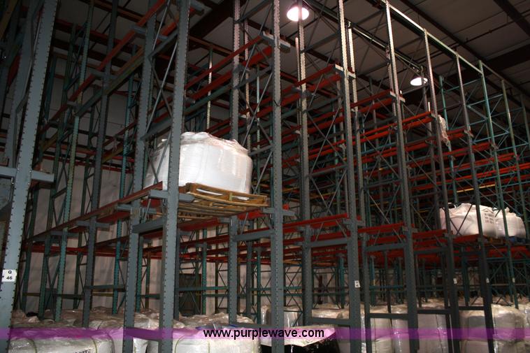 image for item 5058 Drive-in pallet racking system