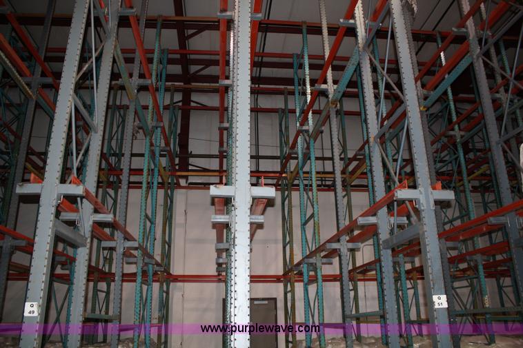 image for item 5058 Drive-in pallet racking system
