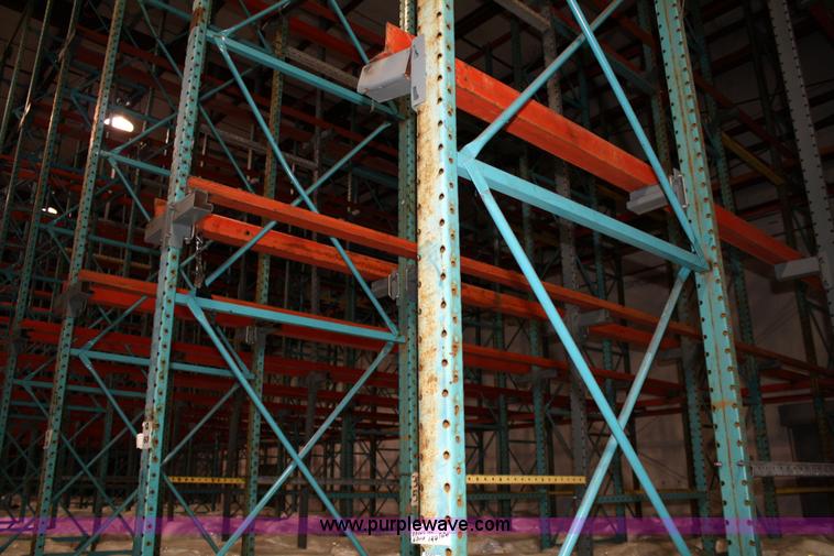 image for item 5059 Drive-in pallet racking system