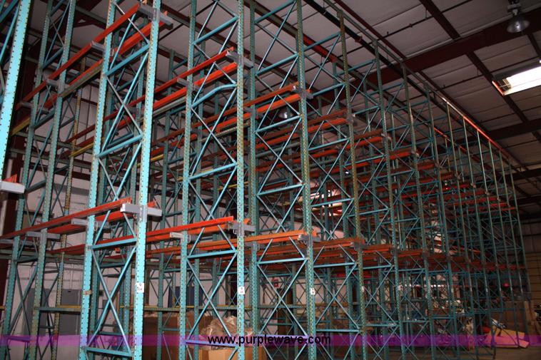 image for item 5060 Drive-in pallet racking system