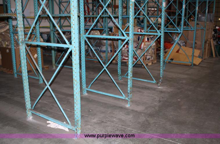 image for item 5060 Drive-in pallet racking system