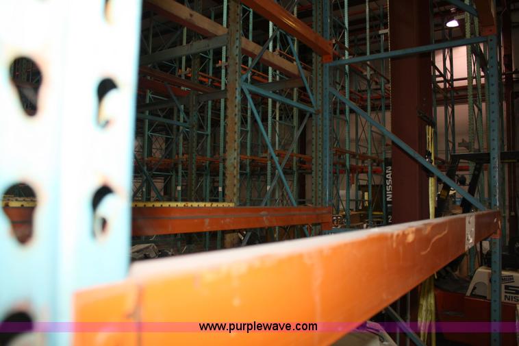 image for item 5061 Pallet racking