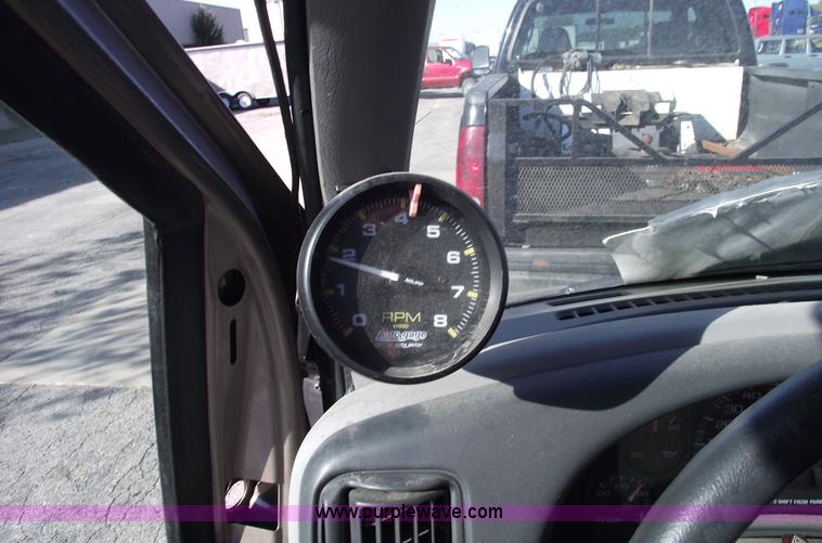 image for item 5418 1997 Chevrolet Express G3500 six passenger van