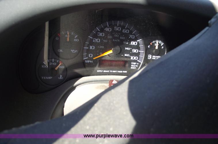 image for item 5418 1997 Chevrolet Express G3500 six passenger van