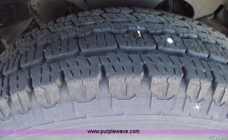 image for item 5418 1997 Chevrolet Express G3500 six passenger van