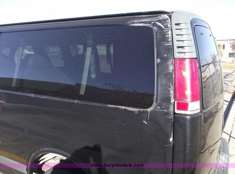 image for item 5418 1997 Chevrolet Express G3500 six passenger van