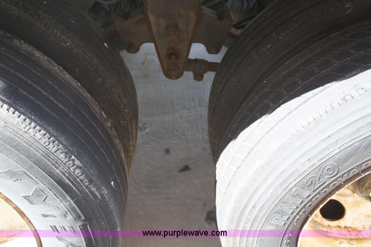 image for item 7160 1998 Wabash SA-102-CW 48' van trailer