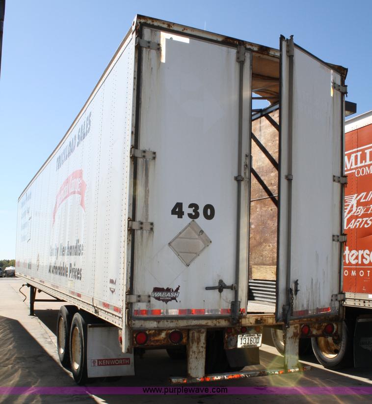 image for item 9056 1995 Wabash 48' van trailer