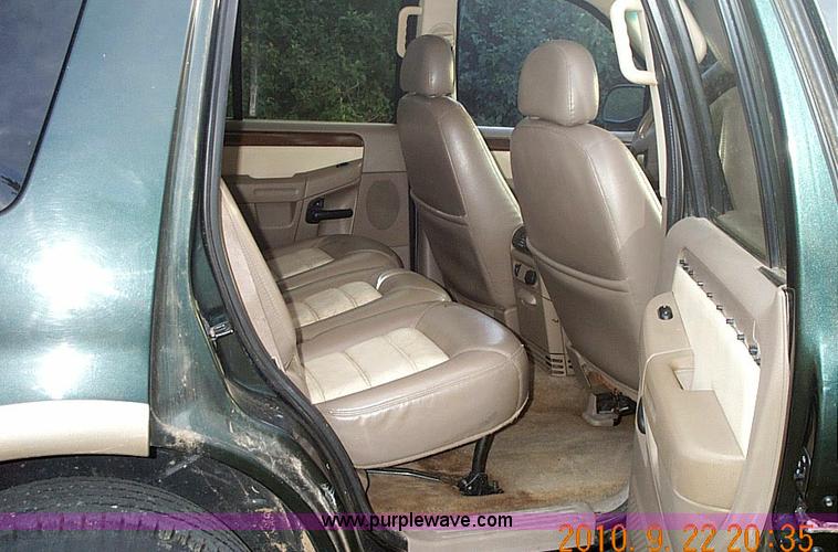 image for item 1750 2002 Ford Explorer Eddie Bauer