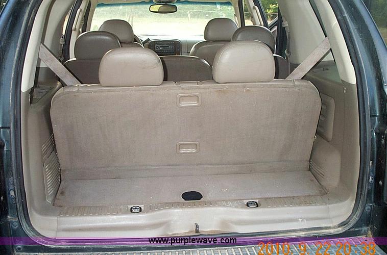 image for item 1750 2002 Ford Explorer Eddie Bauer