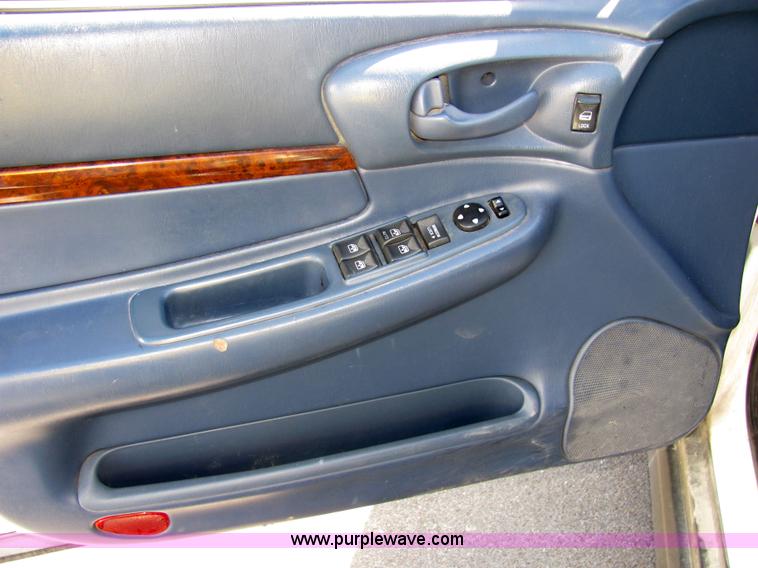 image for item 2228 2002 Chevrolet Impala