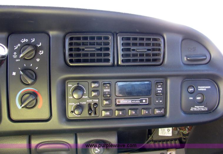 image for item 2230 1998 Dodge Ram 2500 Laramie SLT Quad pickup truck