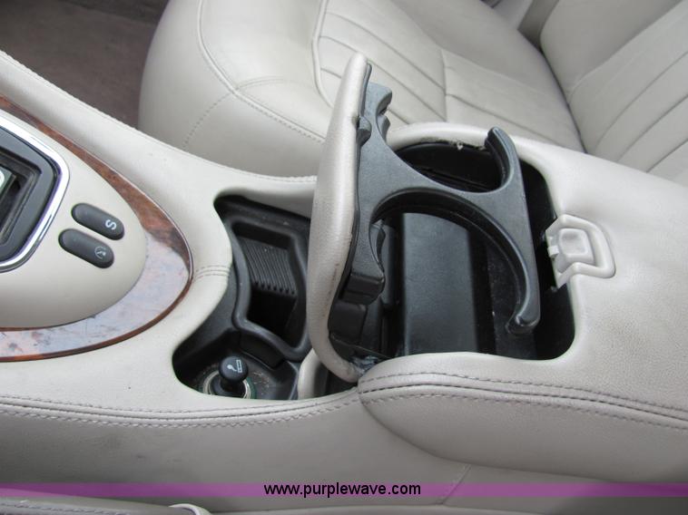 image for item 2291 1998 Jaguar XJ8