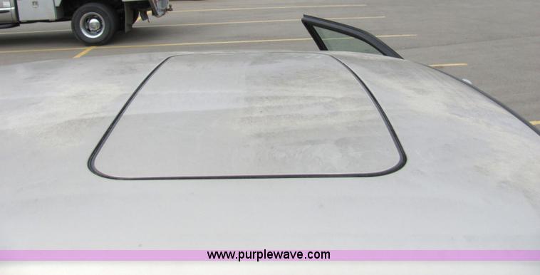 image for item 2291 1998 Jaguar XJ8