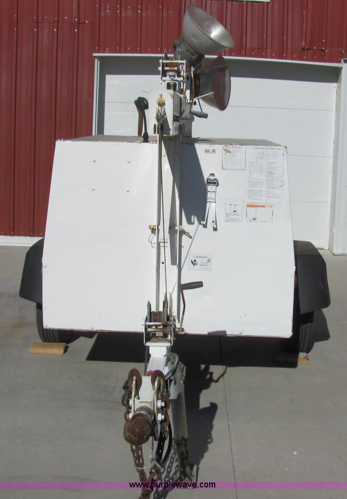 image for item 2292 1998 Ingersoll Rand L6-4MH portable 6kw light tower