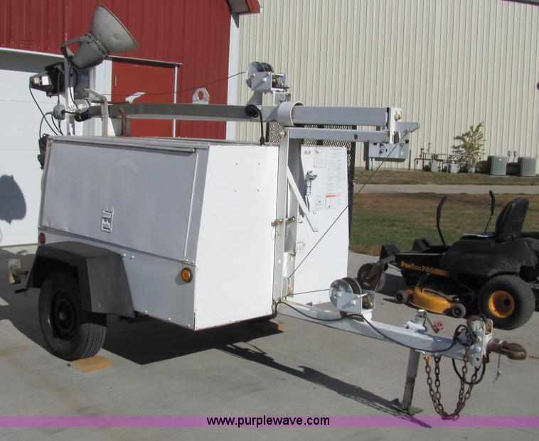 image for item 2292 1998 Ingersoll Rand L6-4MH portable 6kw light tower