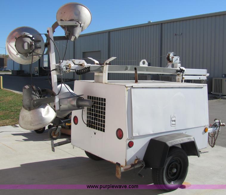 image for item 2292 1998 Ingersoll Rand L6-4MH portable 6kw light tower