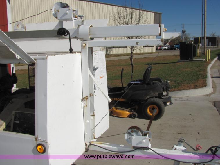 image for item 2292 1998 Ingersoll Rand L6-4MH portable 6kw light tower