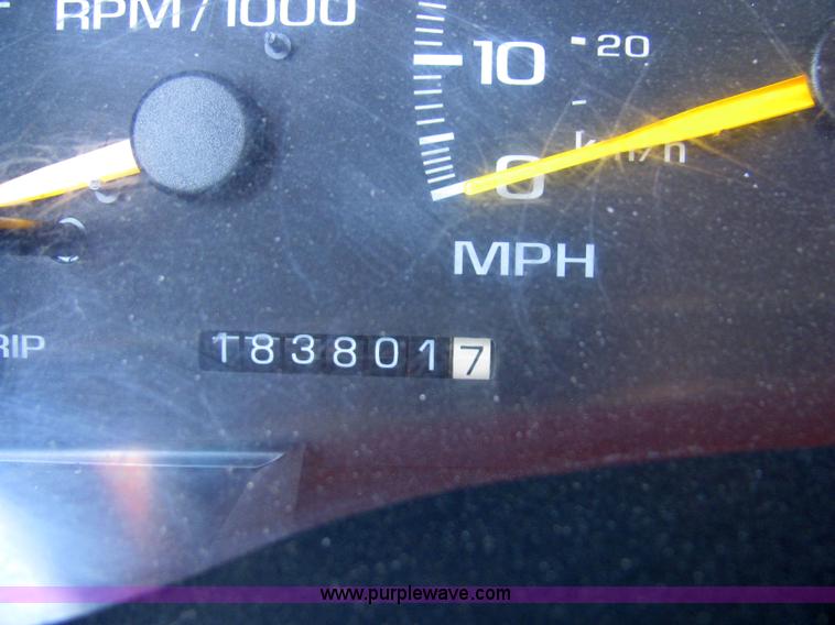 image for item 2328 1995 Chevrolet C2500 pickup truck