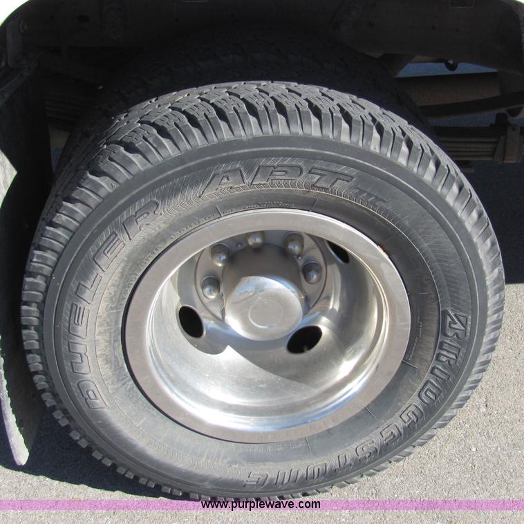 image for item 2328 1995 Chevrolet C2500 pickup truck