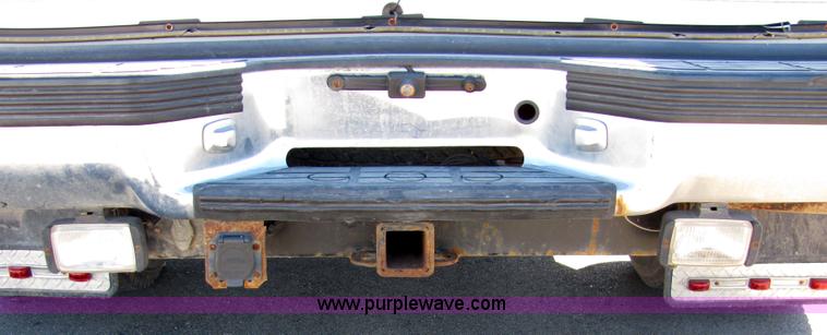 image for item 2328 1995 Chevrolet C2500 pickup truck