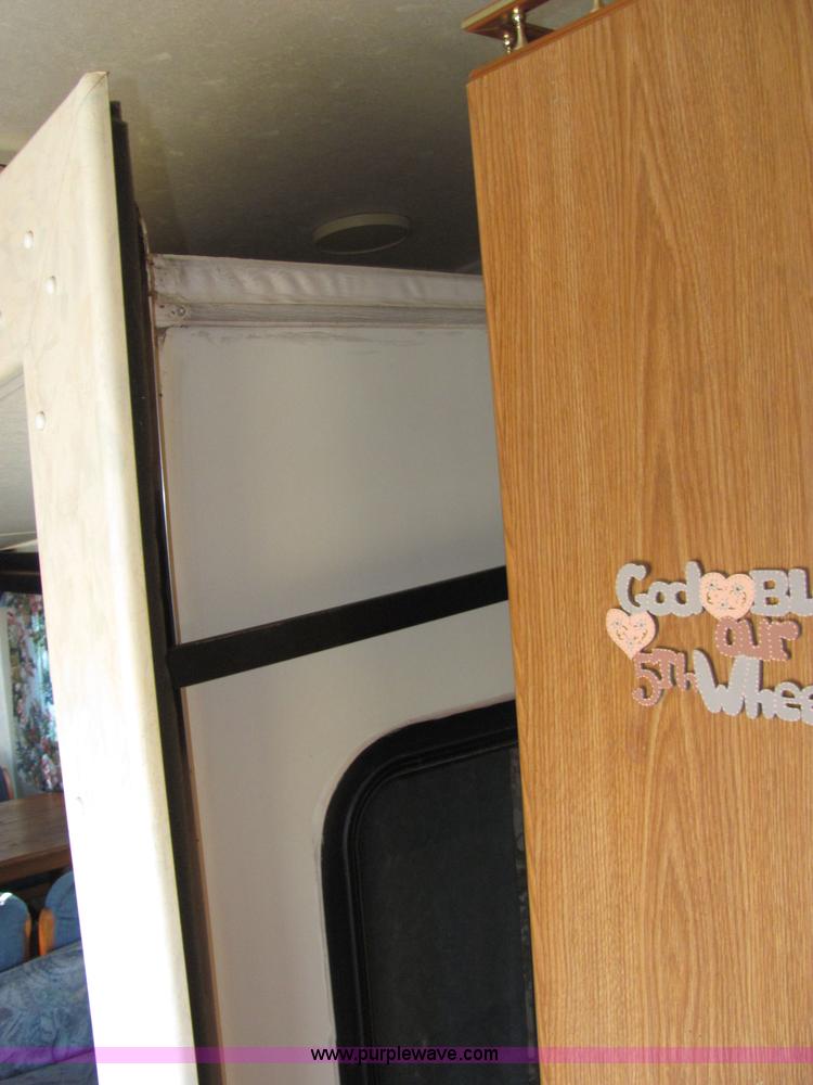 image for item 2329 1996 Newman American Star 28' fifth wheel camper