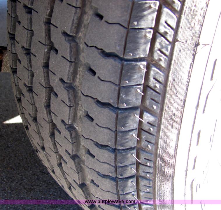 image for item 2329 1996 Newman American Star 28' fifth wheel camper