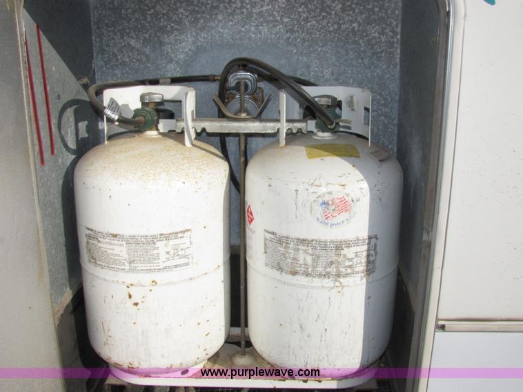 image for item 2329 1996 Newman American Star 28' fifth wheel camper