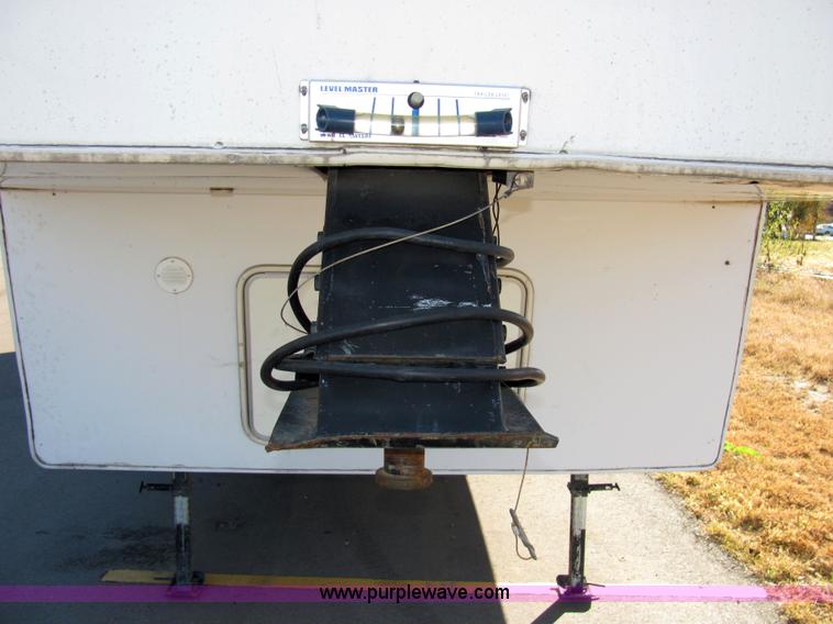 image for item 2329 1996 Newman American Star 28' fifth wheel camper