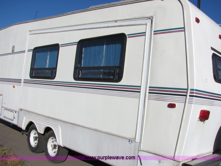 image for item 2329 1996 Newman American Star 28' fifth wheel camper