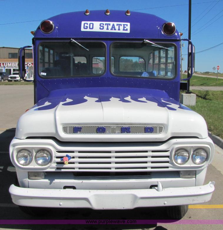 image for item 2513 1959 Ford F350 bus