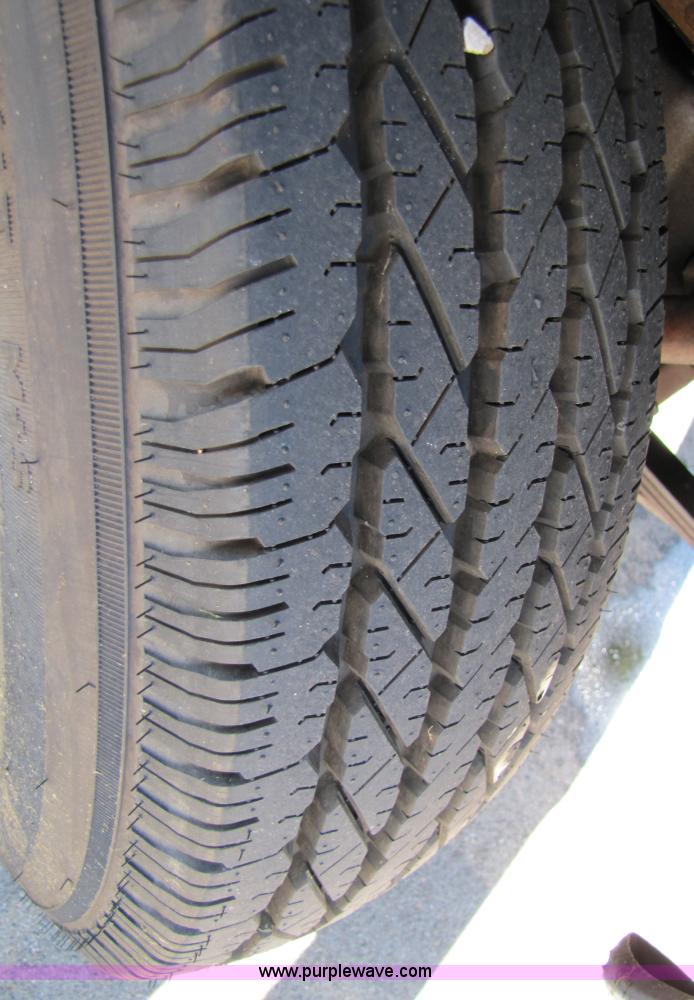 image for item 2513 1959 Ford F350 bus