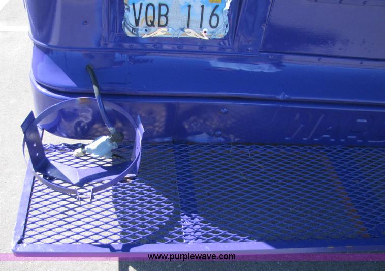 image for item 2513 1959 Ford F350 bus