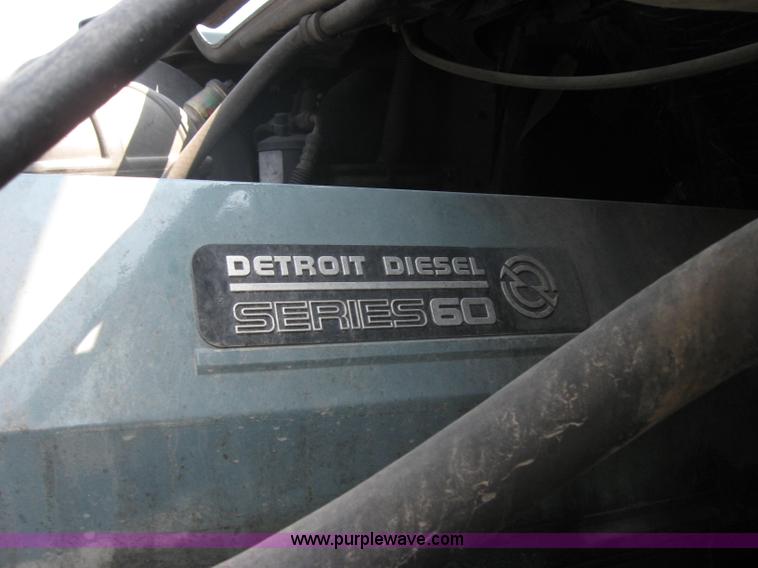 image for item 2734 1999 Freightliner Conventional FLC120 semi truck