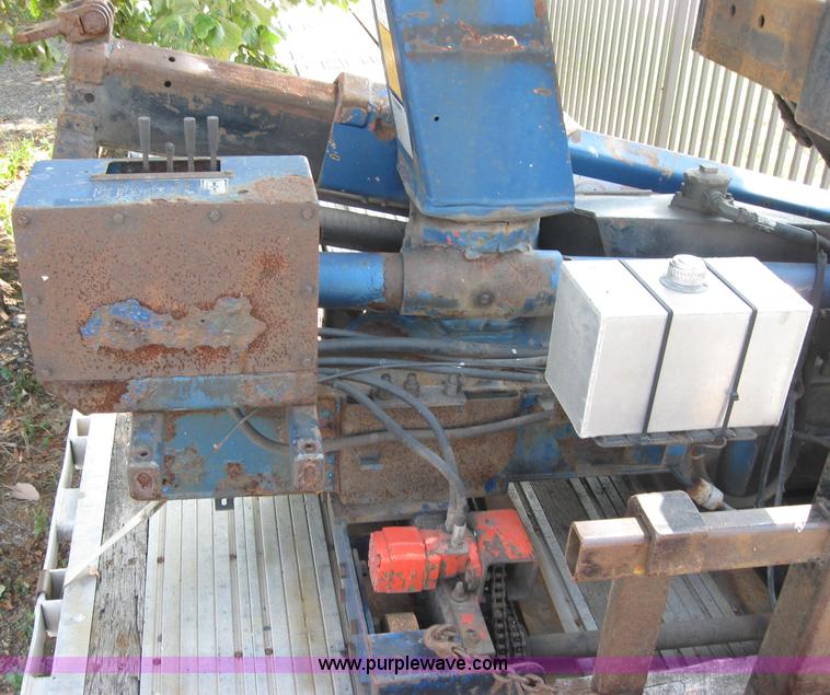 image for item 2735 1996 Transcraft Eagle W2 45x96 45' flatbed trailer with Palringer loader crane