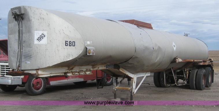 image for item 3080 1961 Custom 5000 gallon tanker trailer