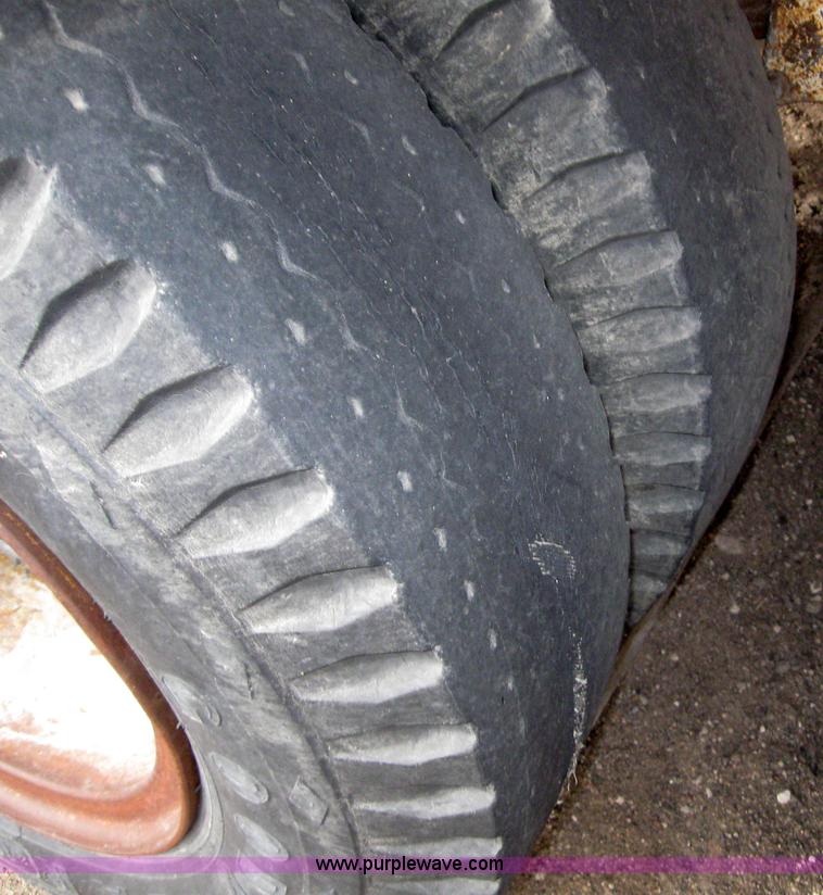 image for item 3080 1961 Custom 5000 gallon tanker trailer