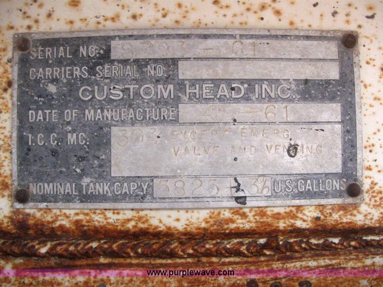 image for item 3080 1961 Custom 5000 gallon tanker trailer